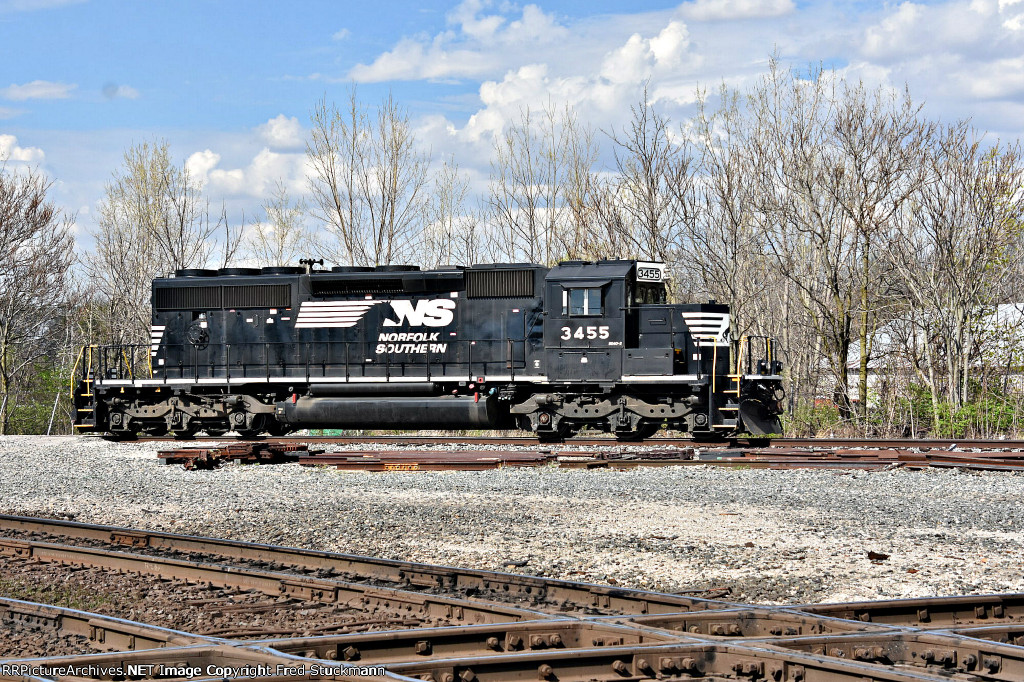NS 3455 rests on the Connection.